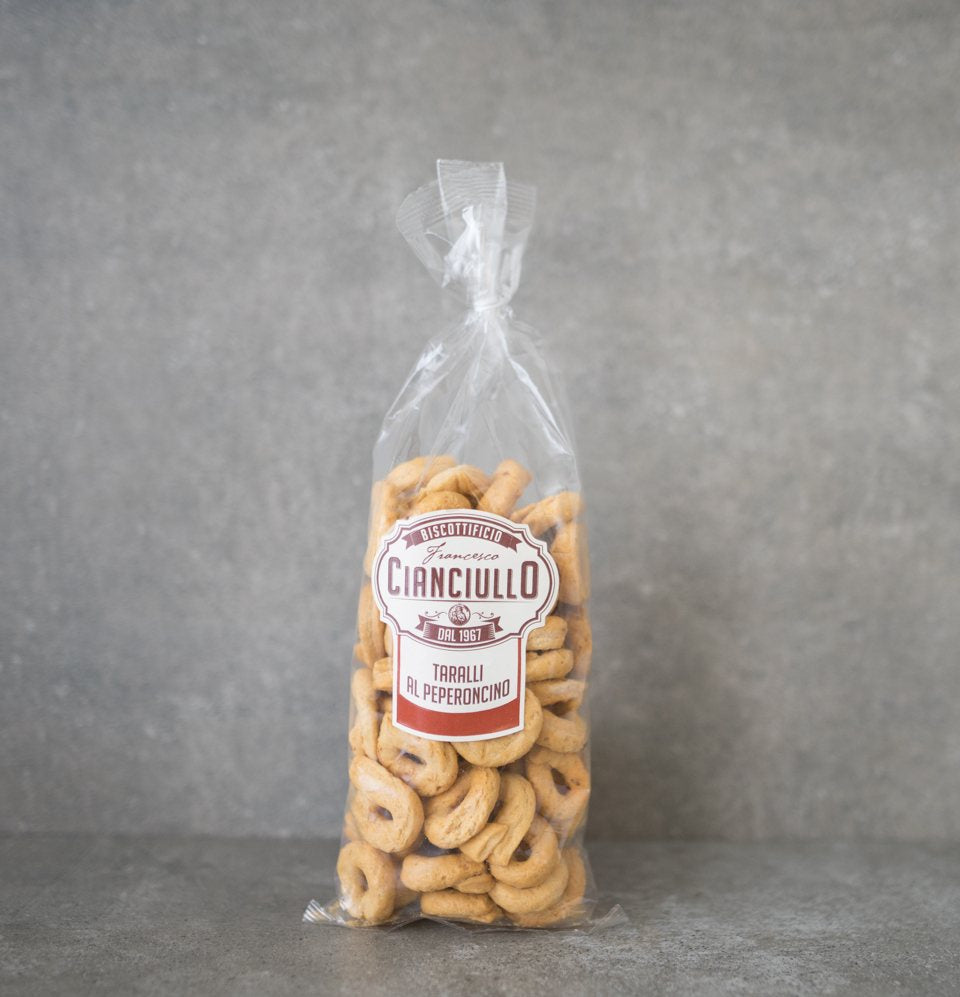 Taralli mit Peperoncino